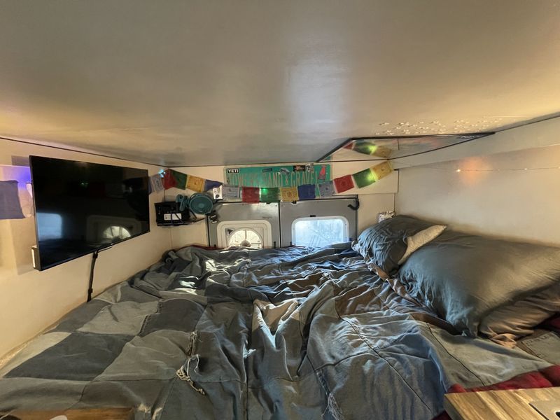 Picture 3/16 of a 1997 e350 ambulance conversion for sale in Ogden, Utah