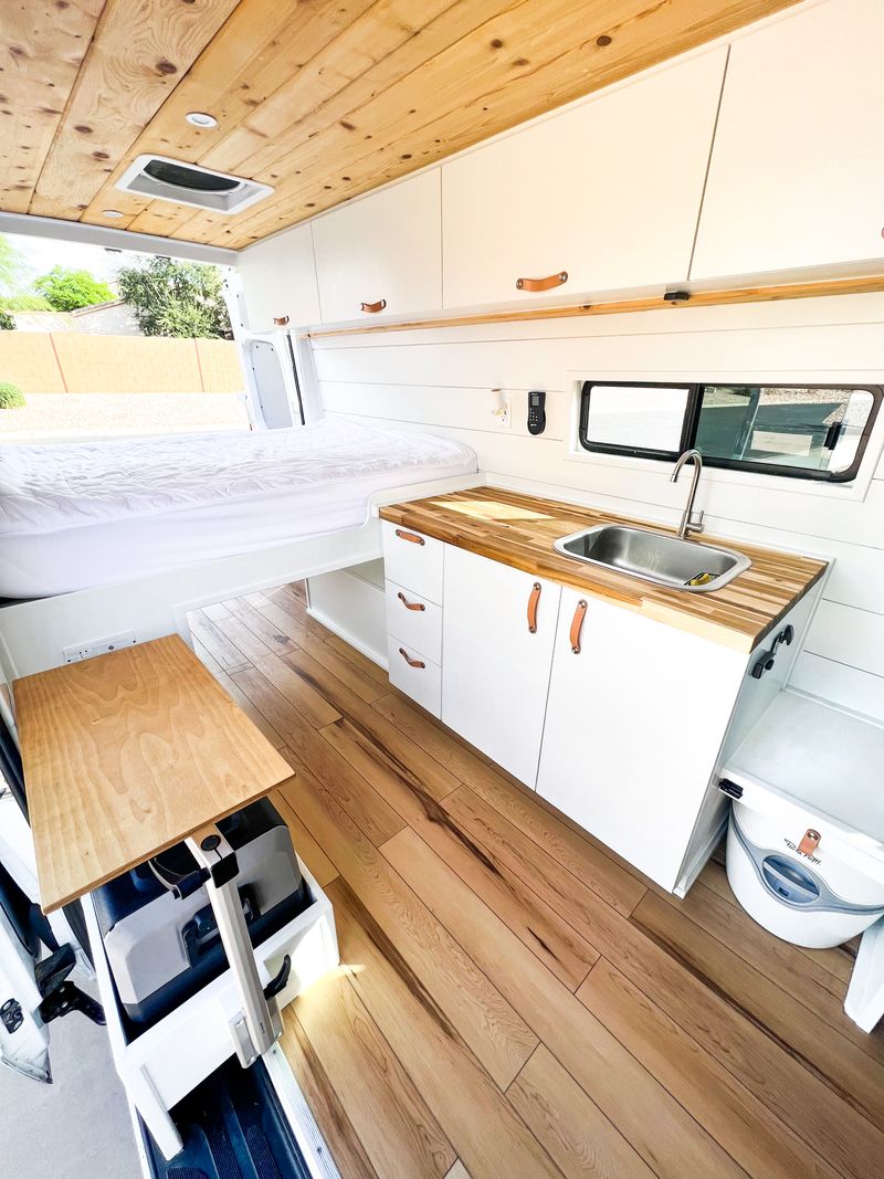 Picture 2/20 of a 2021 Sprinter 144” Luxury Professional Build for sale in Seattle, Washington