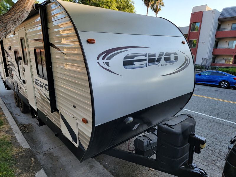Picture 2/12 of a Evo Forest River T2850 for sale in Moreno Valley, California