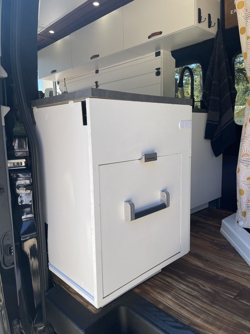 Picture 4/41 of a Full Off Grid 2018 Transit Conversion 68K OBO for sale in Estes Park, Colorado