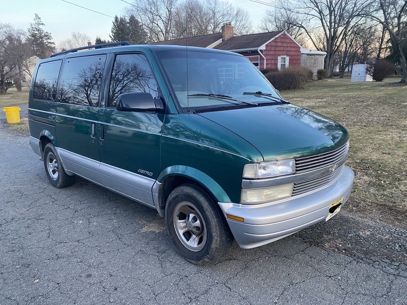 Picture 3/22 of a 1999 Chevy Astro Camper Great Condition 18,995 OBO for sale in Princeton, New Jersey