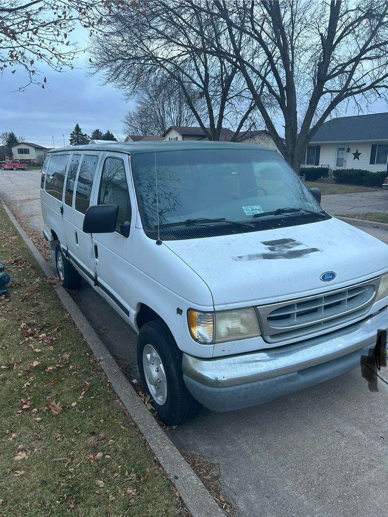 Picture 2/11 of a 1997 Ford $1250 for sale in Dubuque, Iowa