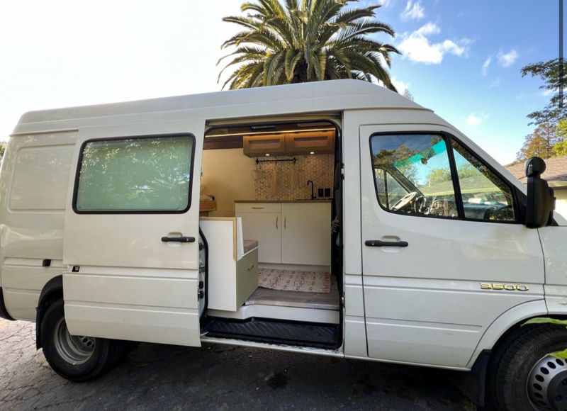 Picture 5/12 of a 2006 Mercedes Sprinter 3500 for sale in Sebastopol, California