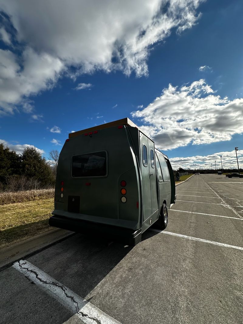 Picture 3/23 of a 2004 Ford E450 Shuttle Bus Conversion for sale for sale in Sedalia, Missouri