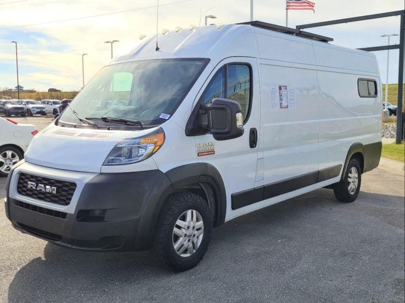 Picture 5/43 of a 2019 Ram ProMaster High Roof Campervan for sale in Kansas City, Kansas