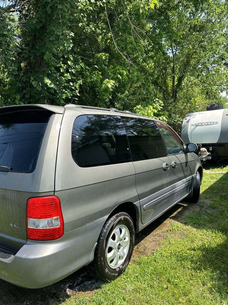 Picture 5/45 of a 2005 KIA Sedona EX 36K Miles for sale in Jackson, Tennessee
