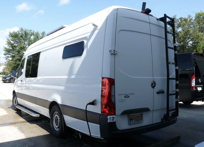 Picture 3/18 of a 2019 Mercedes Sprinter 170 wheel extended 29k for sale in Sarasota, Florida