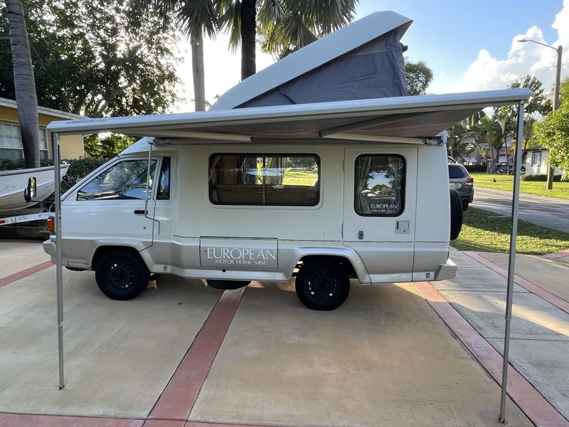 Picture 1/30 of a 1995 Toyota Townace - JDM Import Mini Camper for sale in Fort Lauderdale, Florida