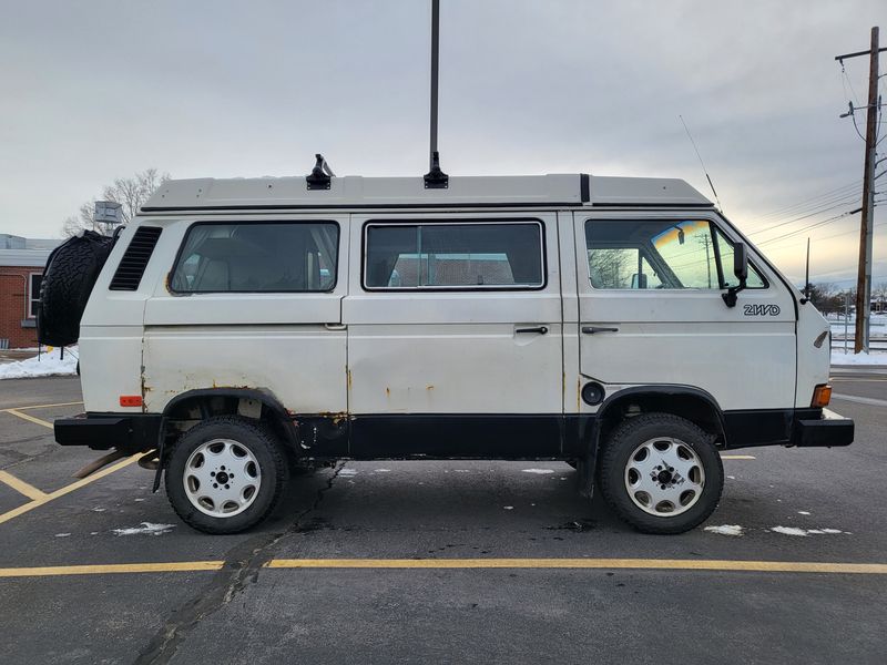 Picture 4/13 of a 1985 Volkswagen Vanagon Westfalia for sale in Denver, Colorado