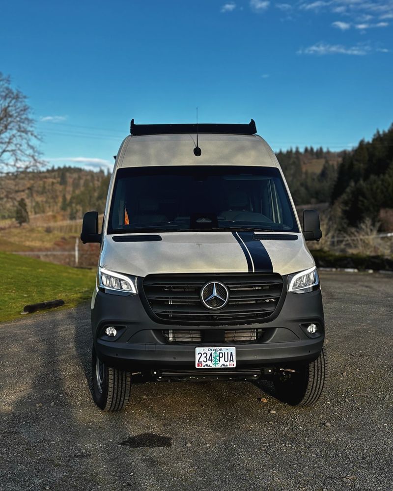 Picture 3/21 of a 2025 Mercedes-Benz Sprinter 144 AWD for sale in Hood River, Oregon