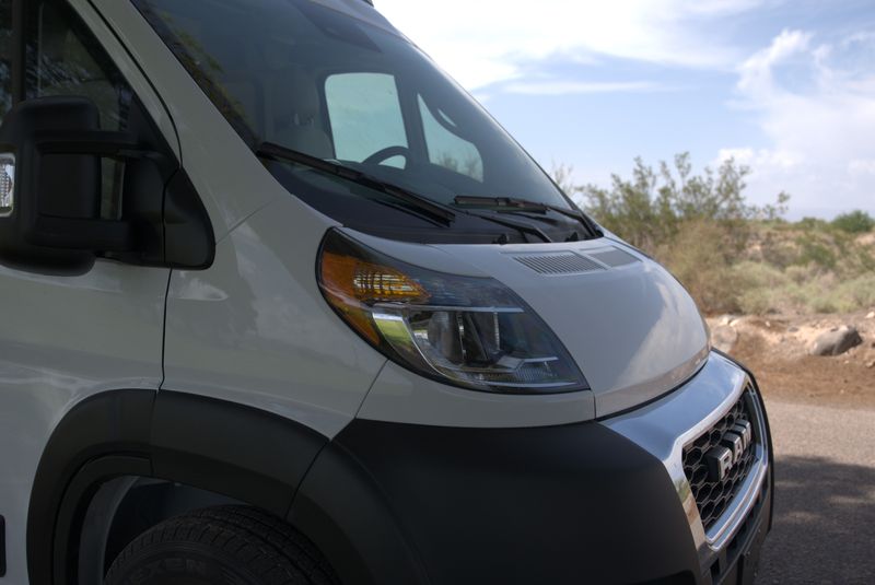 Picture 3/27 of a 2023 THOR MOTOR COACH TELLARO 20A - RV CAMPERVAN for sale in Torrance, California