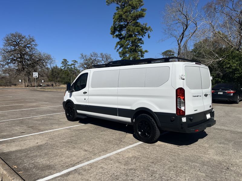 Picture 4/22 of a 2018 Vandoit Ford Transit T350 for sale in Houston, Texas