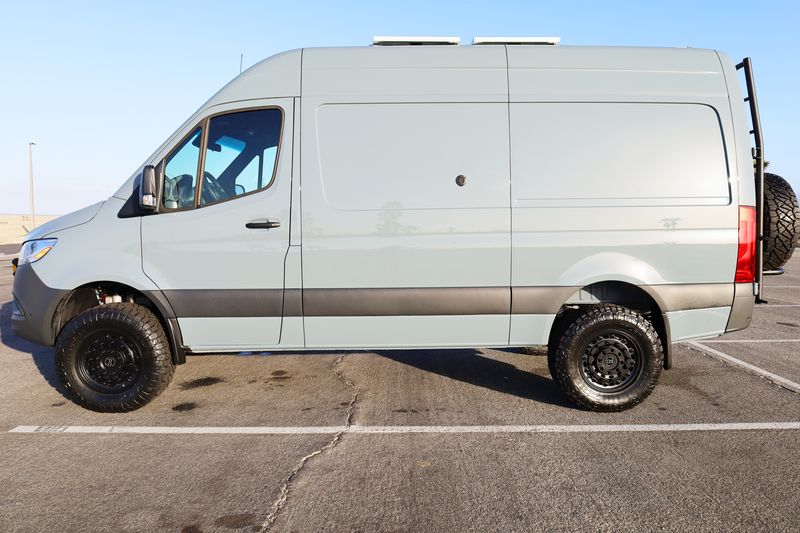 Picture 6/23 of a 2021 Mercedes-Benz Sprinter 4x4 Diesel for sale in Las Vegas, Nevada