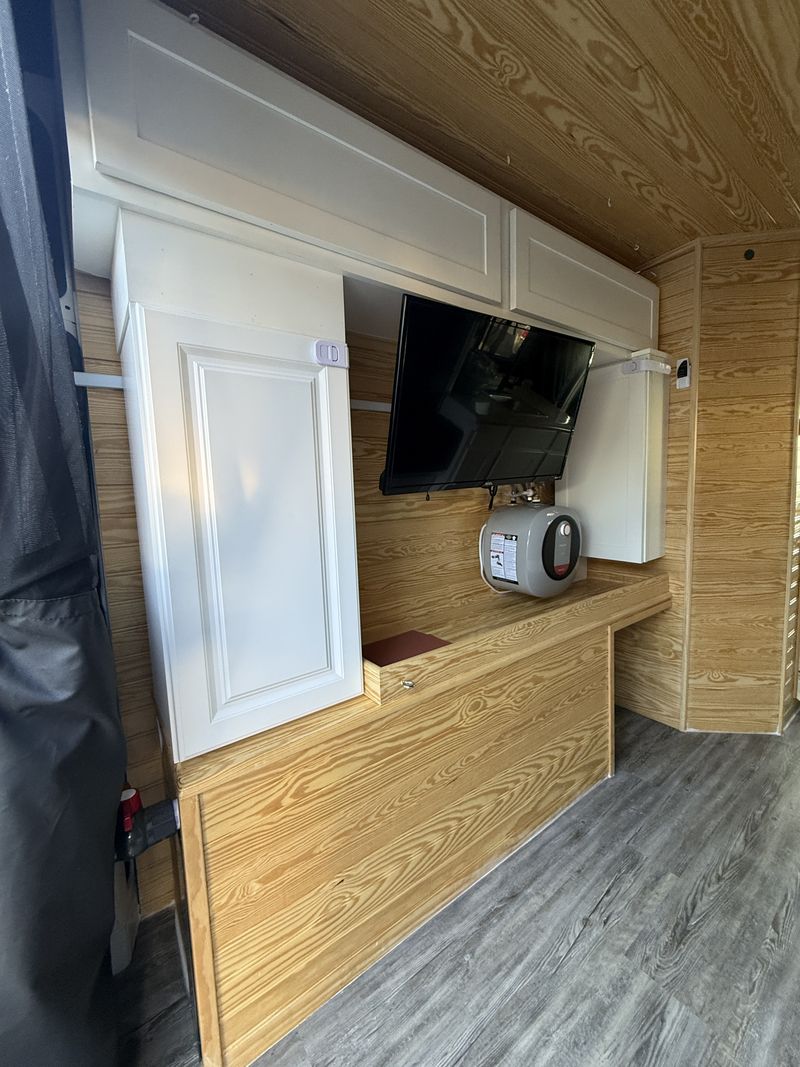Picture 4/45 of a 2019 Ram ProMaster Conversion for sale in Orangevale, California