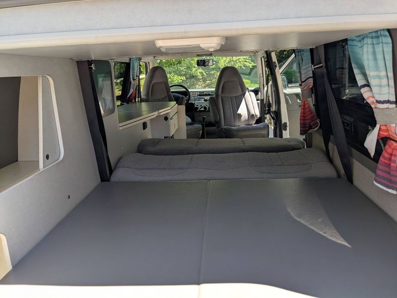 Picture 4/10 of a 1997 VW Eurovan Camper - Diesel Engine/Manual Tran for sale in Issaquah, Washington