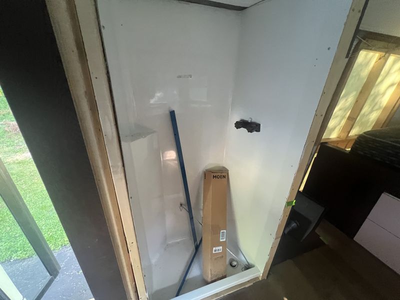 Picture 4/17 of a Ford E350 Shuttle Bus Partial Skoolie Build for sale in Pittsburgh, Pennsylvania