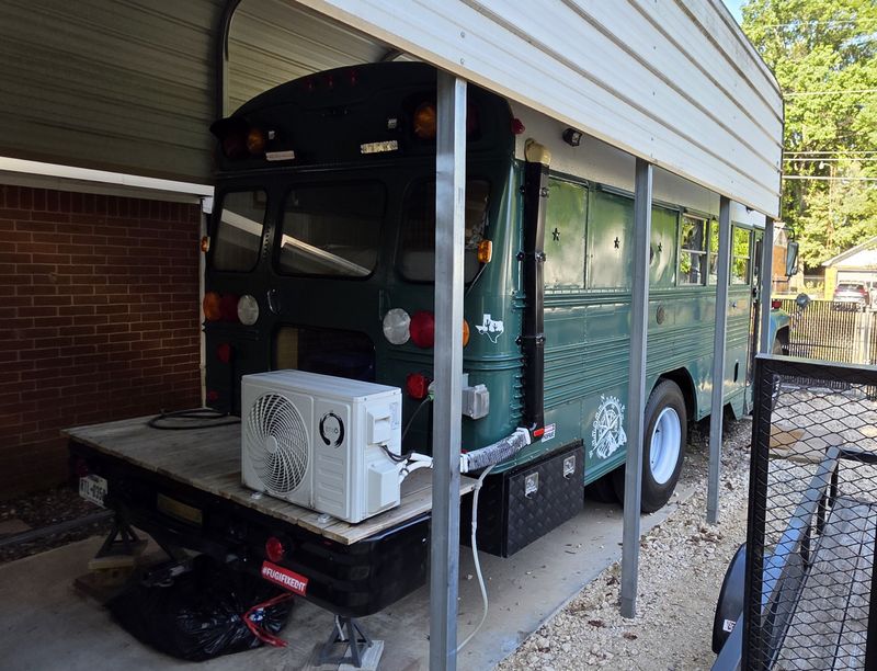 Picture 3/15 of a 1991 Ford B600 Blue Bird Skoolie Type B for sale in Longview, Texas