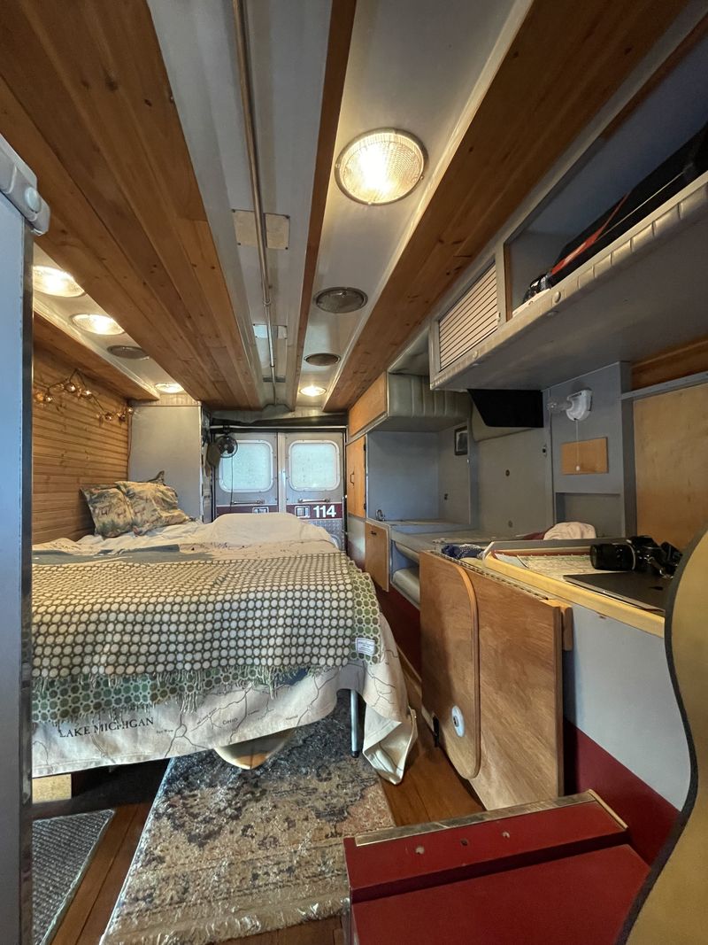 Picture 2/10 of a 1991 Ford E350 Ambulance for sale in San Diego, California