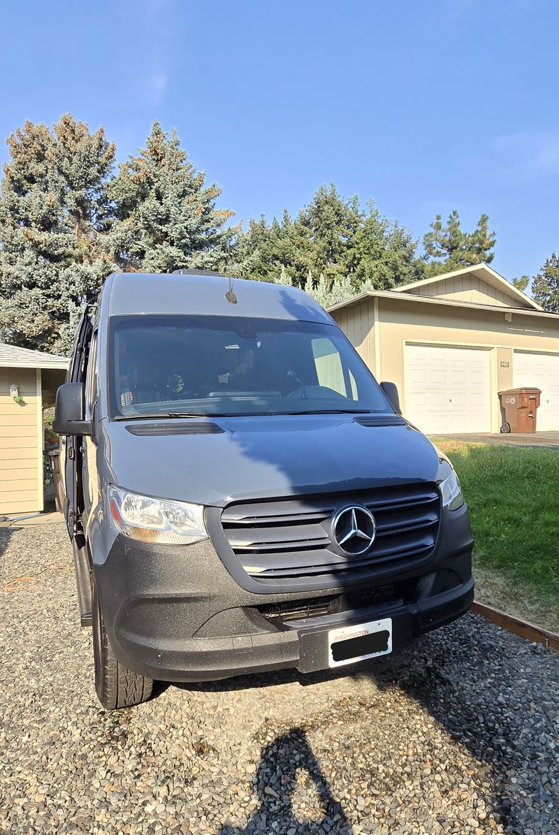 Picture 2/10 of a 2019 Mercedes Sprinter for sale in Yakima, Washington