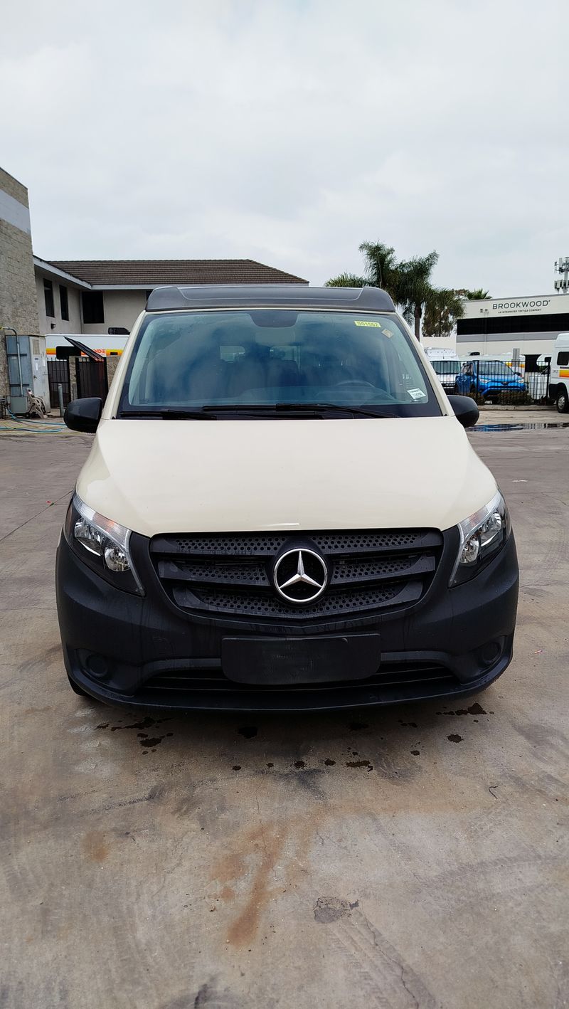 Picture 2/23 of a Mercedes-Benz 2022 Diverge metris cargo for sale in Compton, California