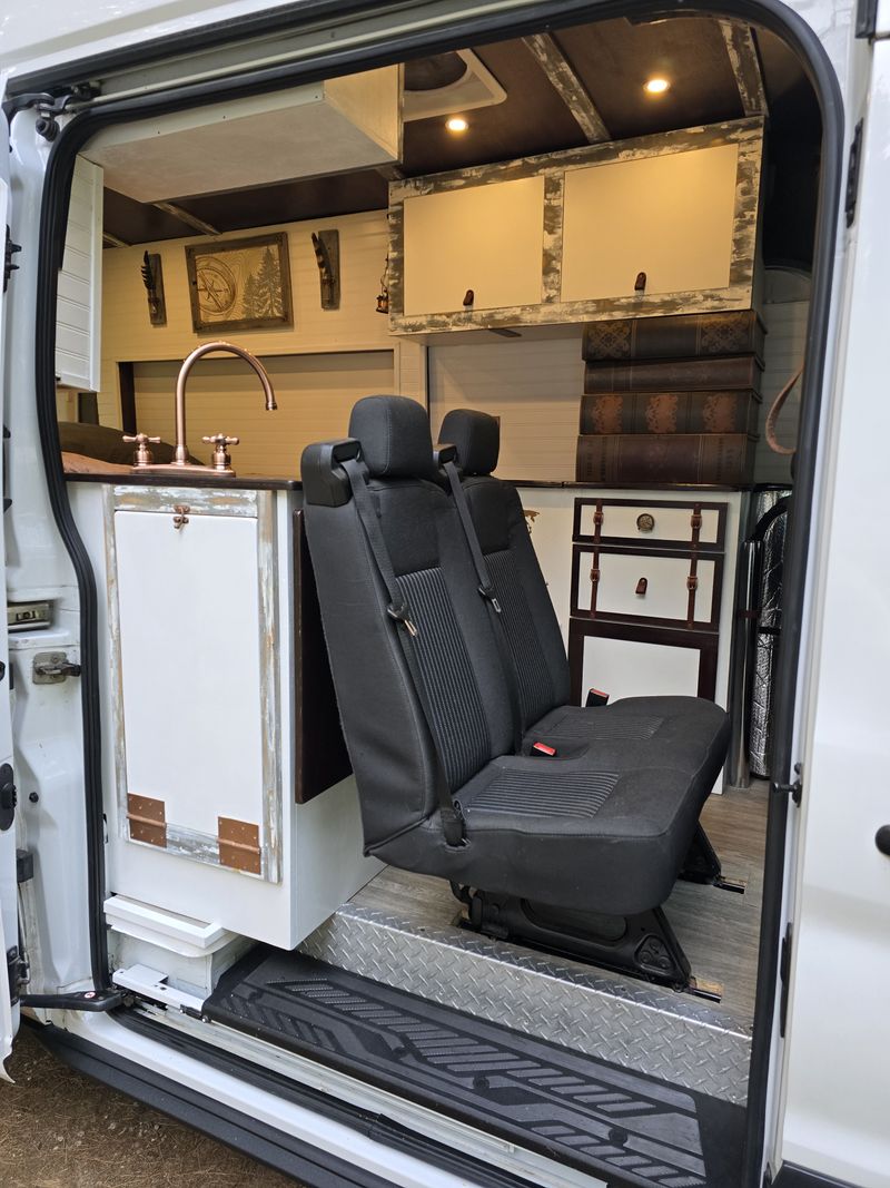 Picture 5/45 of a Ford Transit 250: 2019: High Roof: 148" WB for sale in Gouverneur, New York