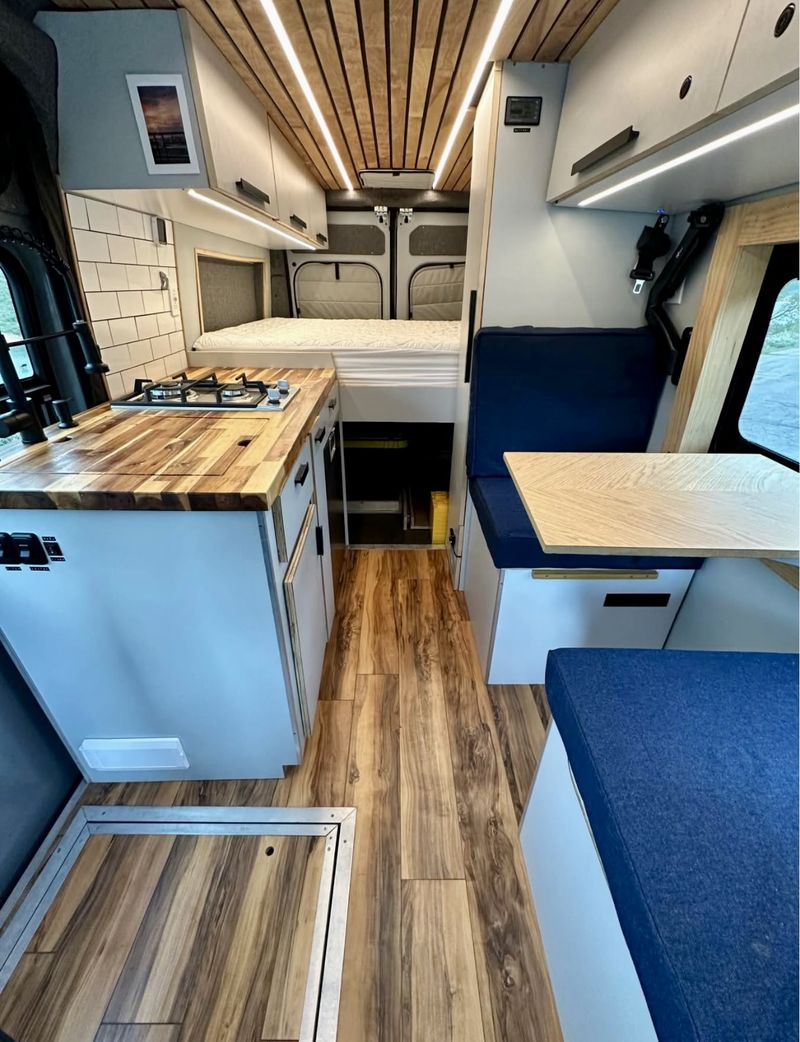 Picture 2/10 of a 2015 Ram Promaster 3.0L EcoDiesel for sale in Seattle, Washington