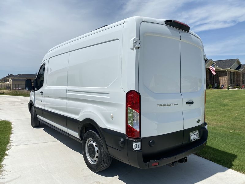 Picture 1/35 of a 2019 Ford Transit 250 400w Solar for sale in Rhome, Texas
