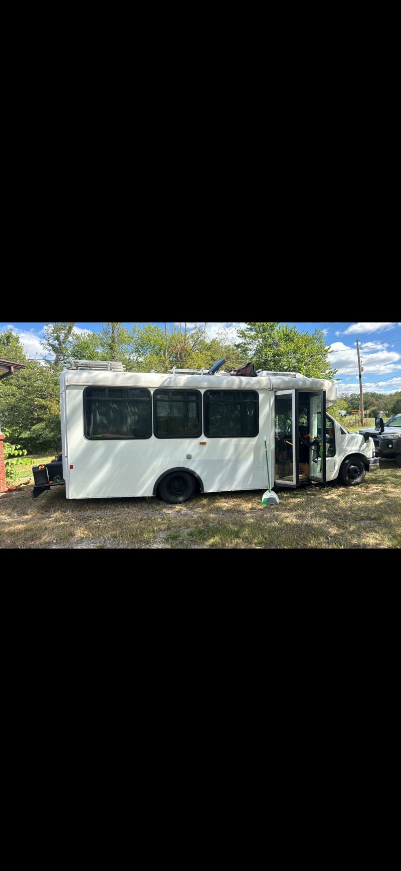 Picture 2/8 of a Converted shuttle bus with all the bells and whistles for sale in Carson, Washington