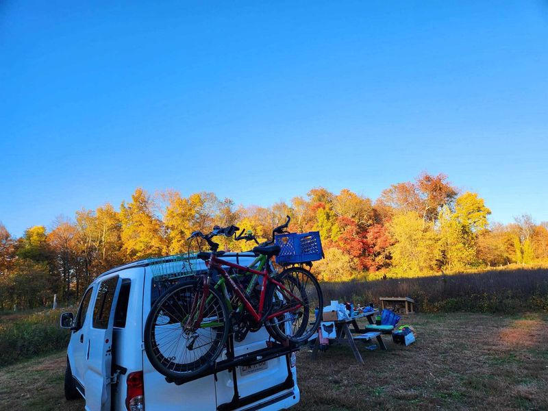 Picture 3/25 of a 2021 Nissan Recon Envy with Pop-up for sale in Wellfleet, Massachusetts