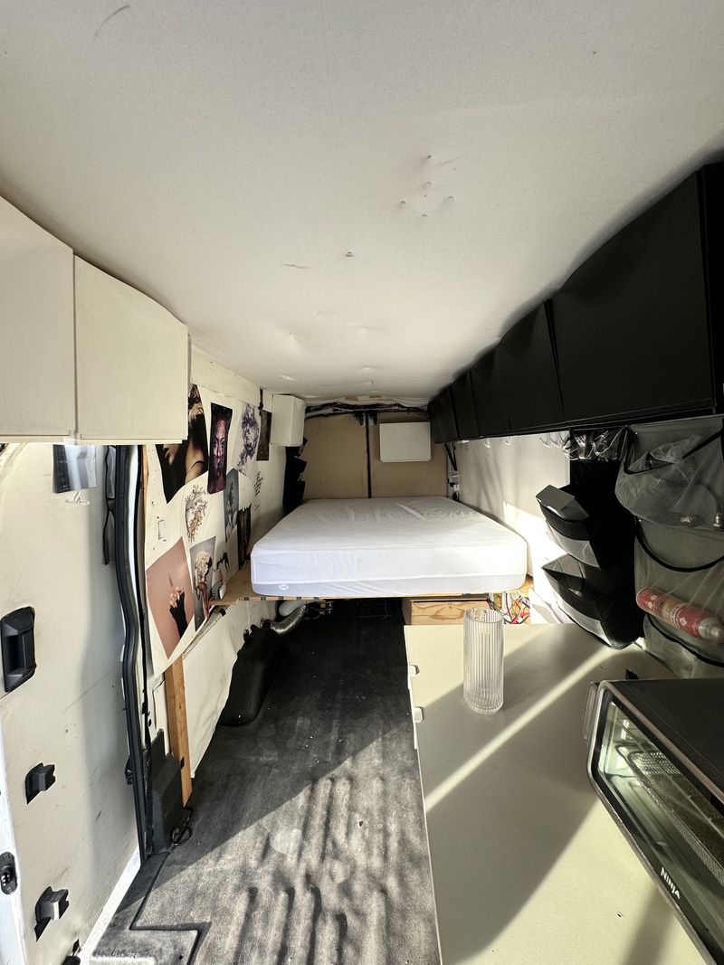 Picture 3/10 of a 2018 Ford Transit 250 WB High Roof for sale in Draper, Utah