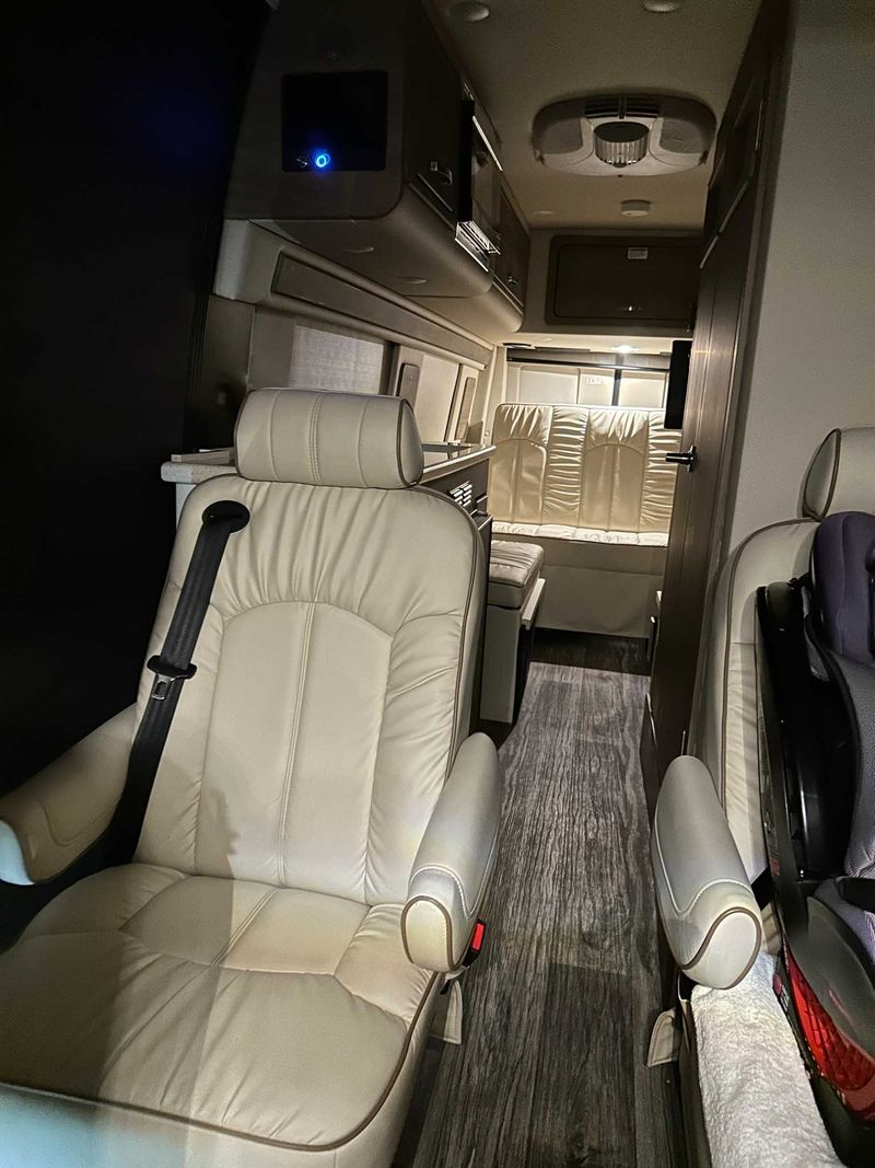 Picture 3/16 of a 2021 mercedes sprinter  for sale in Punta Gorda, Florida