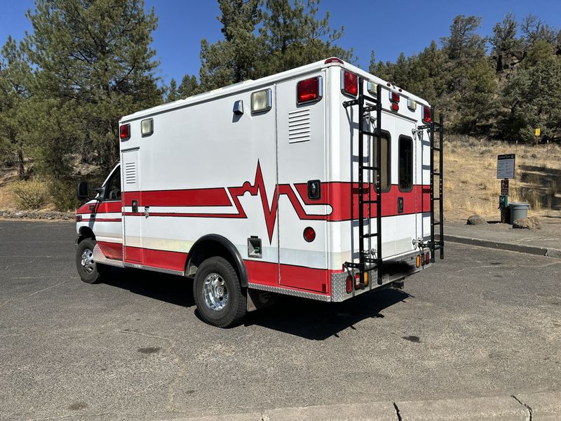 Picture 2/17 of a 2004 FORD MH EC3 (Oregon) for sale in Bend, Oregon