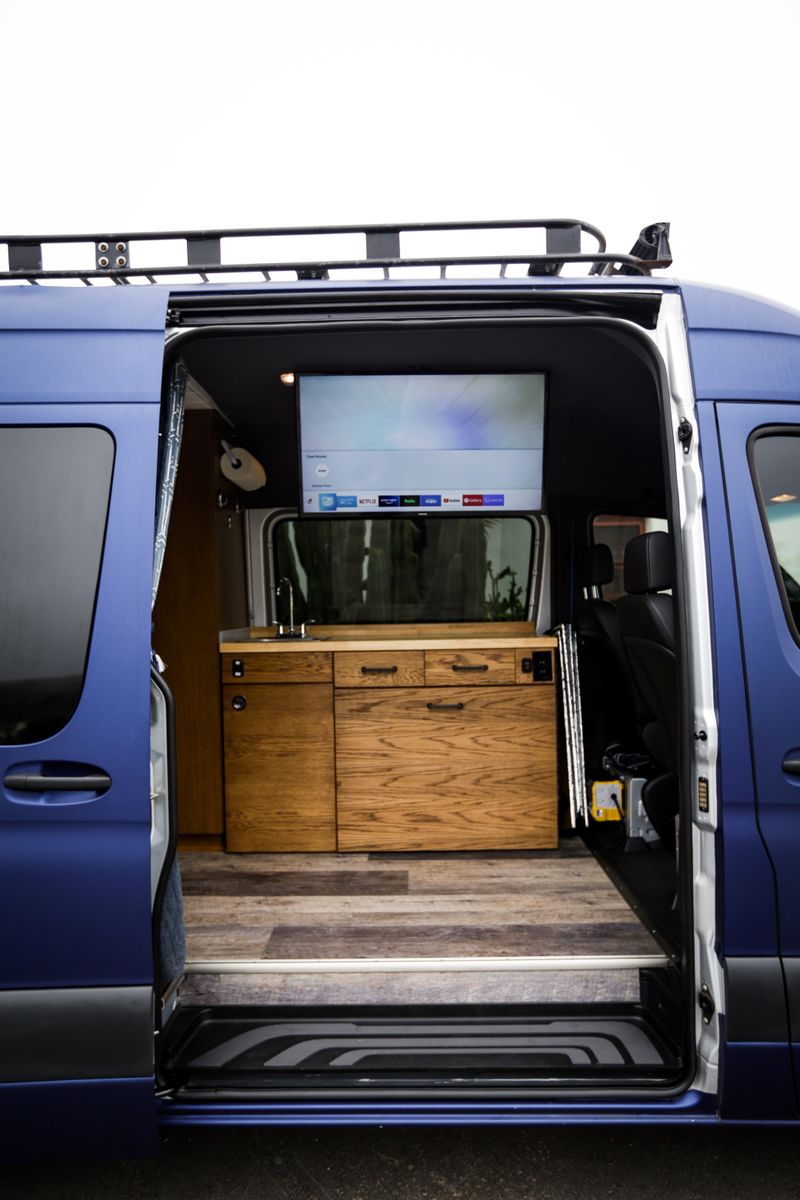 Picture 2/9 of a 2019 Mercedes Sprinter 170wb high roof for sale in San Clemente, California