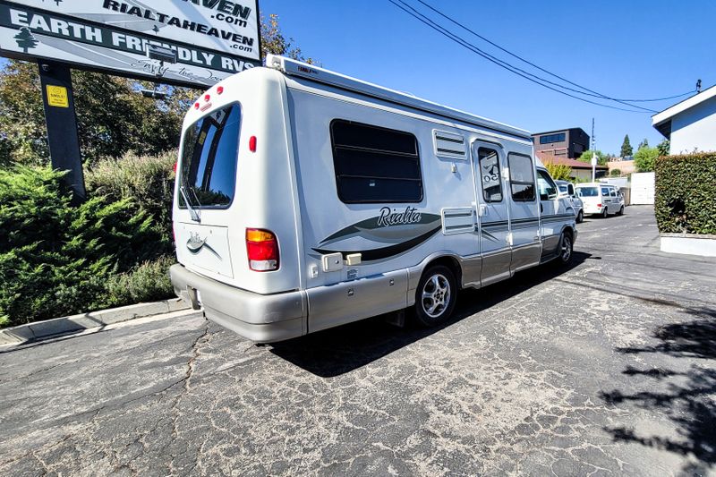 Picture 5/21 of a 2002 VW Winnebago Rialta HD for sale in Yucaipa, California