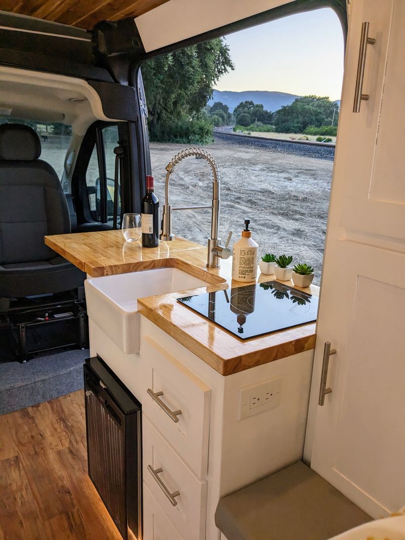 Picture 4/44 of a 2023 NEW RAM ProMaster Luxury Custom Campervan for sale in Santa Margarita, California