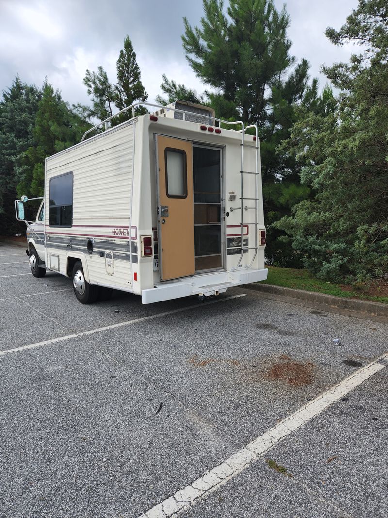 Picture 2/24 of a 1987 Ford E350 Honey Sportscruiser 17999 OBO for sale in Lawrenceville, Georgia