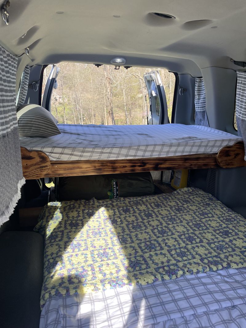 Picture 3/23 of a 2003 Ford E-350 XLT Superduty  for sale in Rutledge, Tennessee