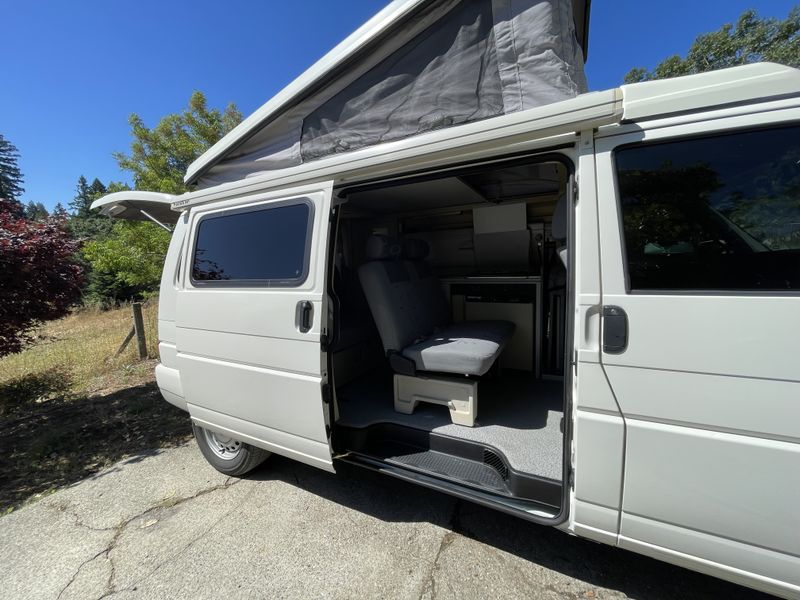Picture 3/26 of a 2002 VW Eurovan Full Camper Poptop for sale in Sebastopol, California