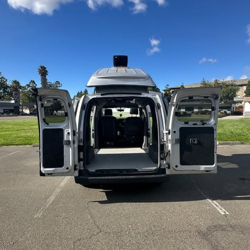 Picture 2/28 of a 2019 Nissan NV200 Popup Campervan for sale in Rohnert Park, California
