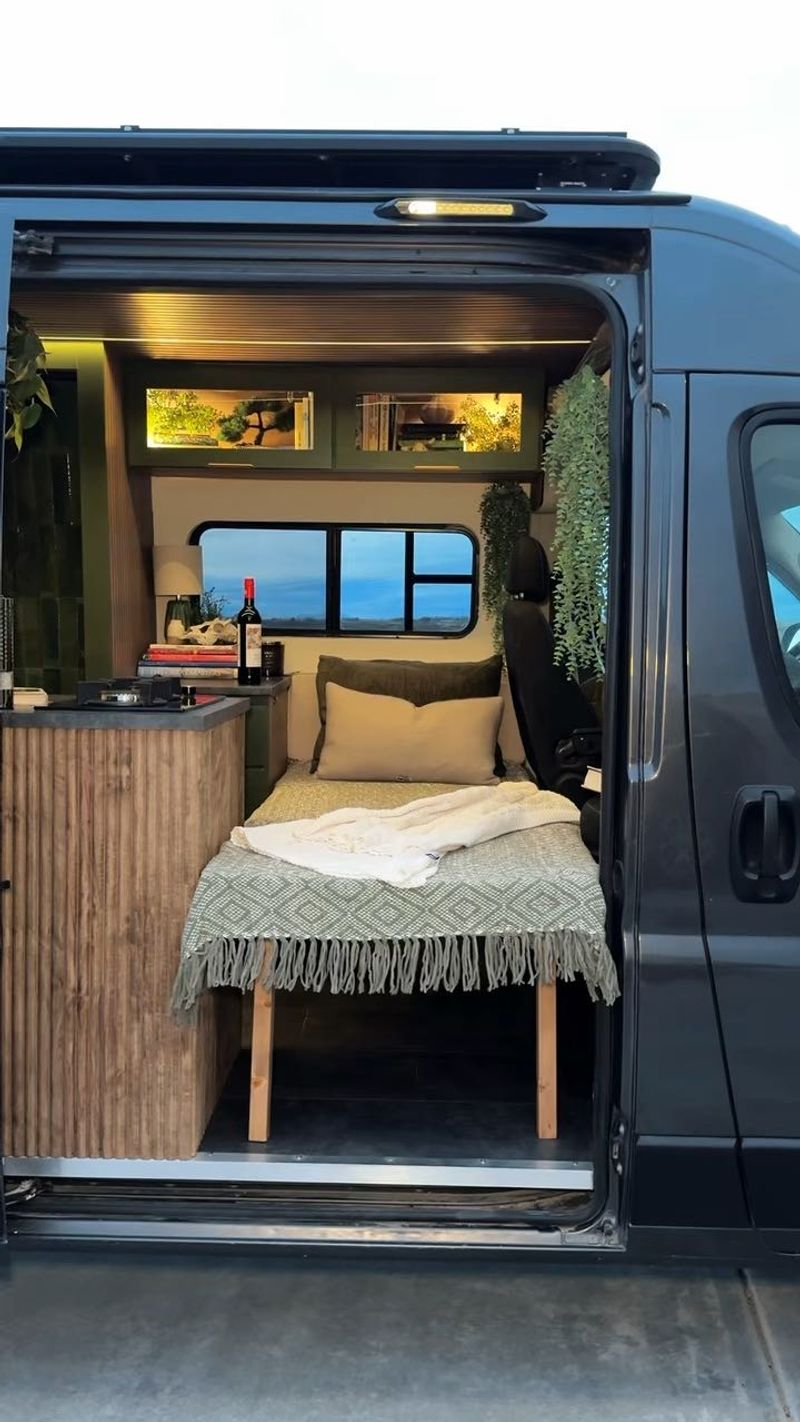 Picture 3/8 of a 2019 Ram Promaster for sale in American Falls, Idaho