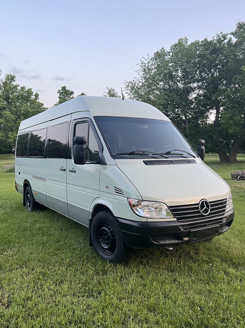 Picture 1/46 of a 2006 Sprinter Van  for sale in Grandview, Missouri