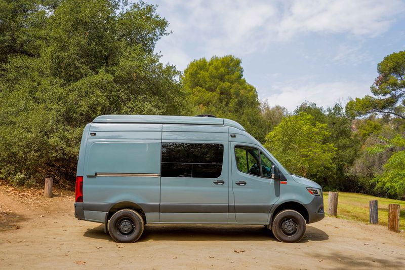 Picture 3/8 of a Mercedes Benz Sprinter Texino Switchback Campervan 4x4 for sale in Los Angeles, California