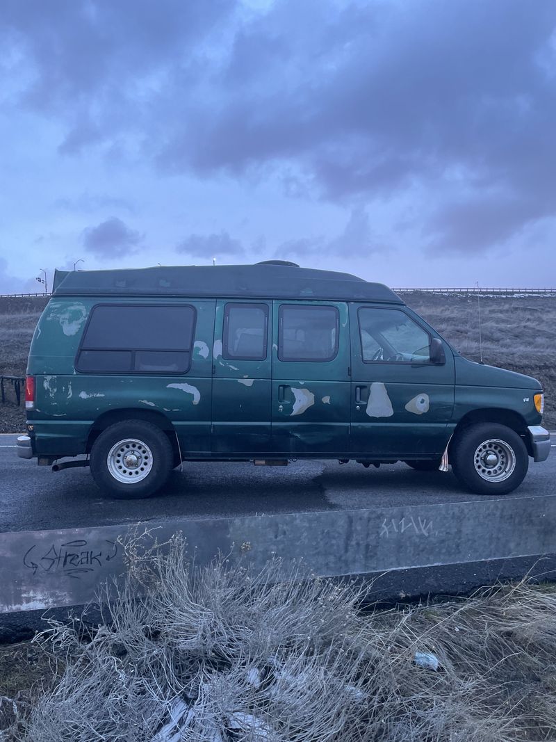 Picture 4/20 of a Ford Econoline E150 camper  for sale in Clarkston, Washington