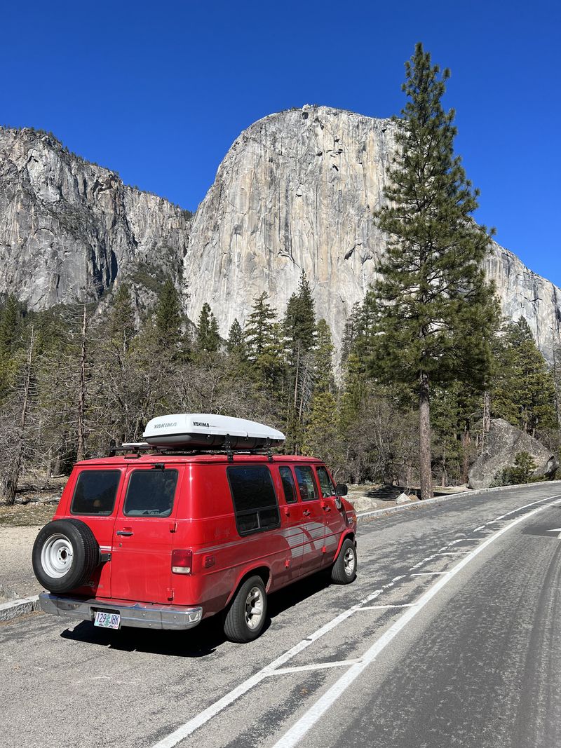 Picture 4/18 of a Roxanne the Van for sale in Richmond, California