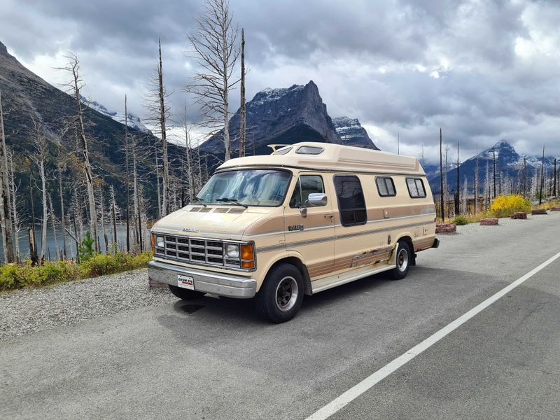 Picture 4/10 of a 1988 dodge ram b250 (need to be sold ASAP) for sale in Las Vegas, Nevada