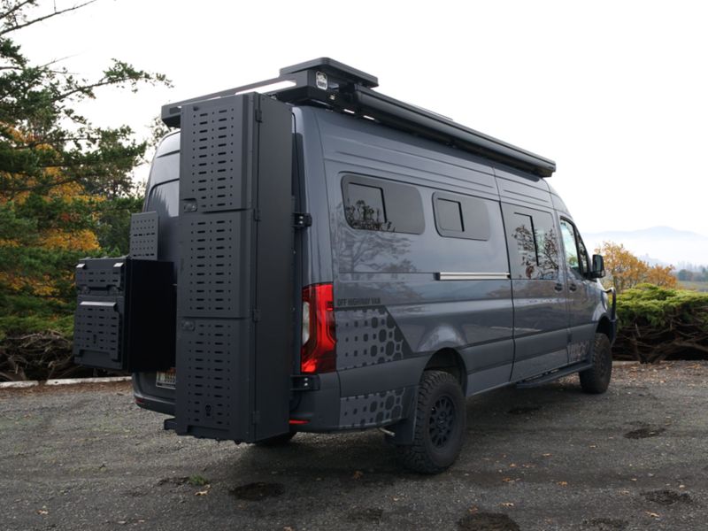 Picture 5/31 of a 2025 Mercedes-Benz Sprinter 170 AWD for sale in Hood River, Oregon