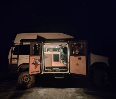 Picture 10/25 of a 2008 FORD E-350 4x4 - High Clearance -Expedition Camper Van for sale in Sierra Vista, Arizona