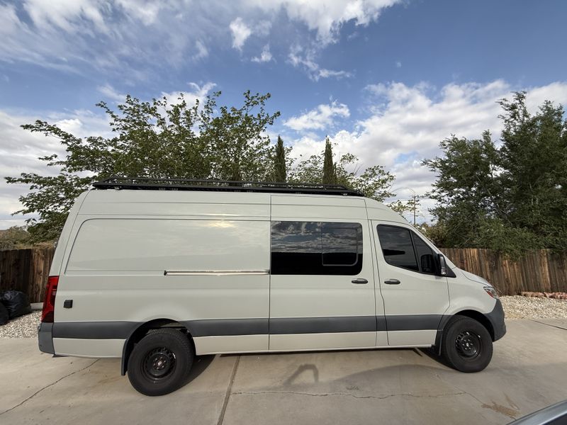 Picture 2/31 of a 2021 Mercedes Benz Sprinter 170 High Roof Crew for sale in Apple Valley, California