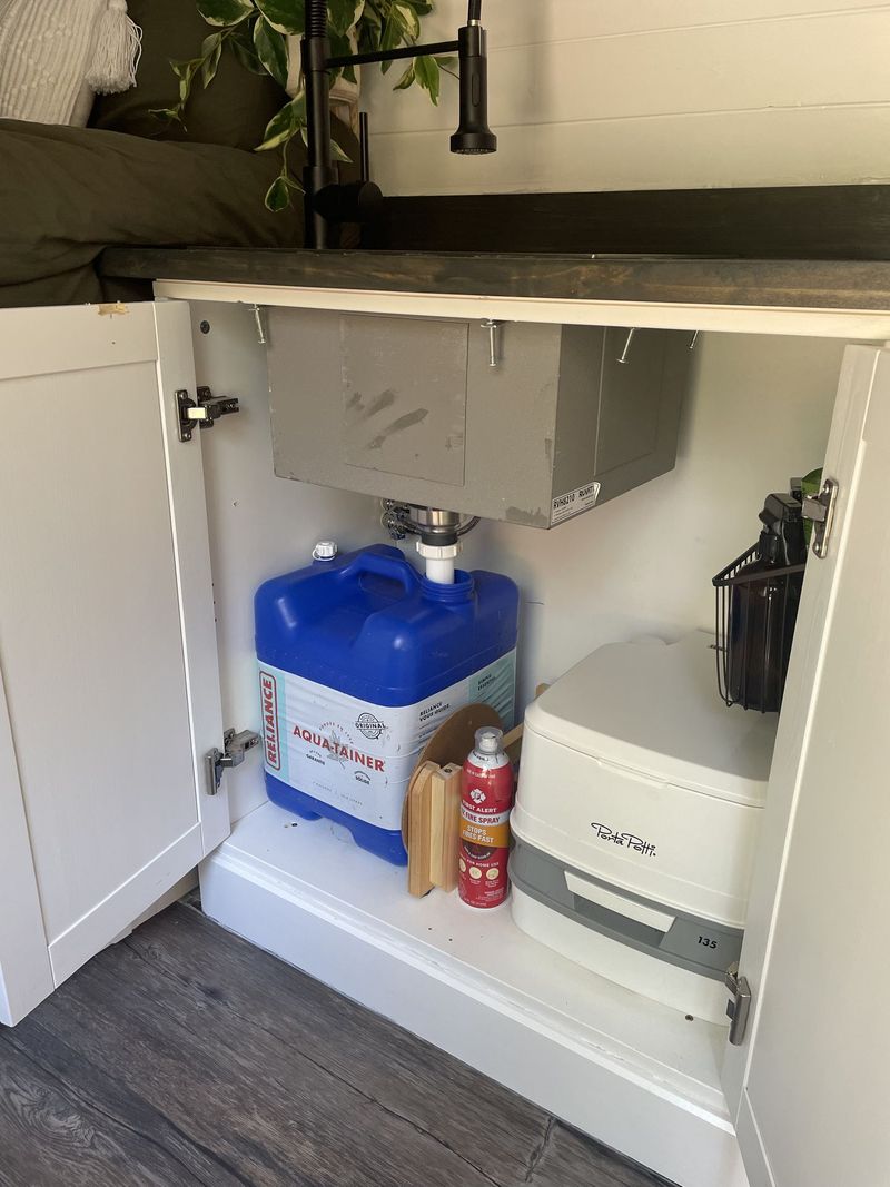Picture 5/26 of a STEALTHY 2019 Ford Transit High Roof WARRANTY+LOW MILES for sale in Evergreen, Colorado