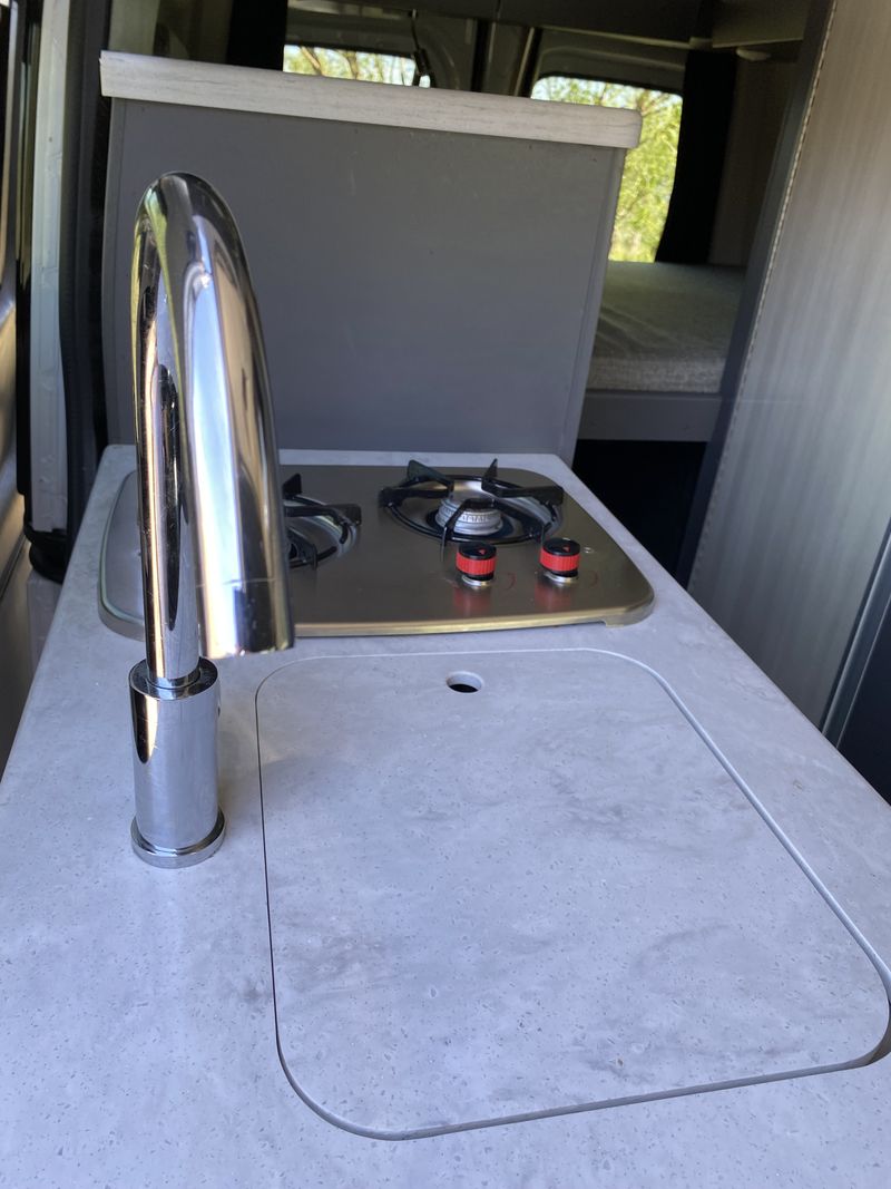 Picture 2/19 of a 2023 Sprinter Thor Tranquility 19L for sale in Lee Vining, California